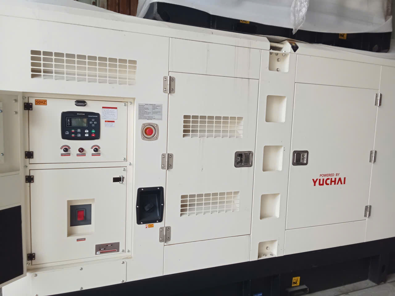 Máy phát điên Hangen Yuchai 250kva